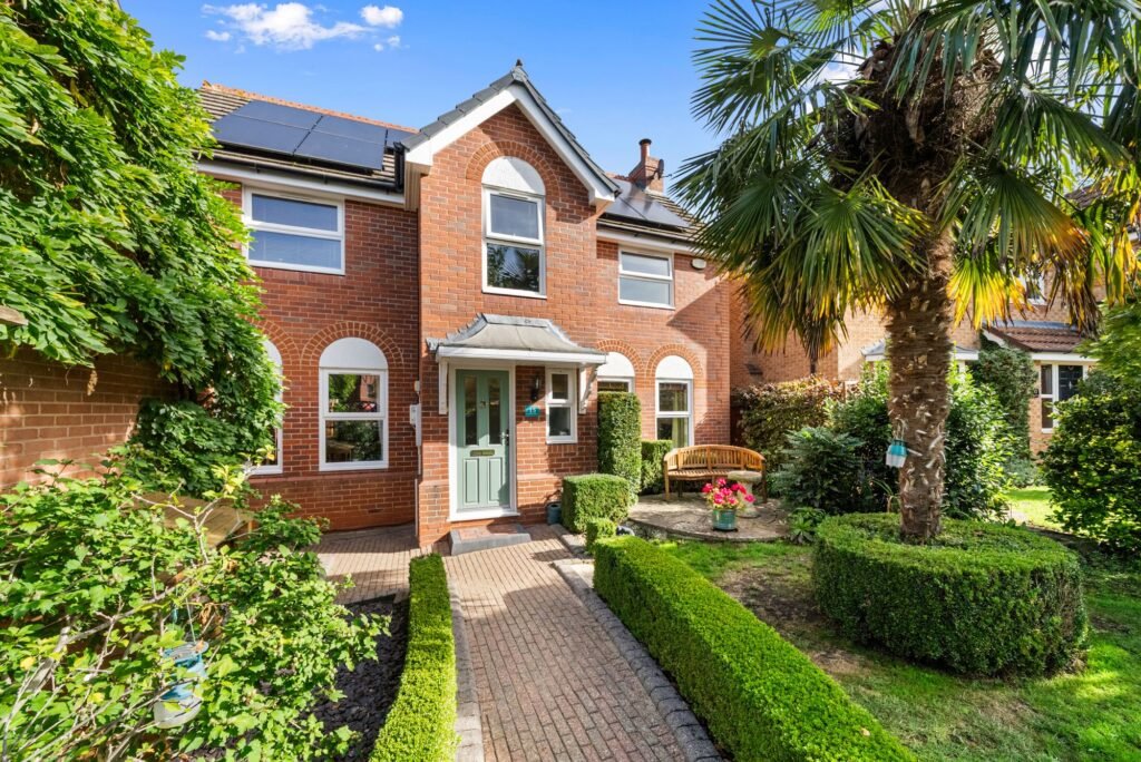Balmoral Close, Worcester